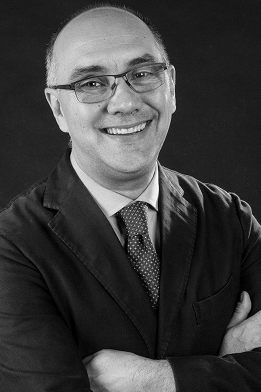 Il guadagno dell&rsquo;attacco interdentale: la sfida della rigenerazione parodontale